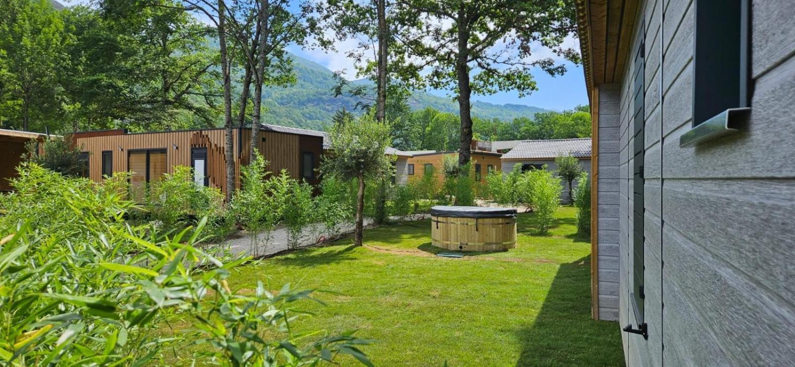 Camping Paradis La Marmotte Ax-les-Thermes Exteriör bild