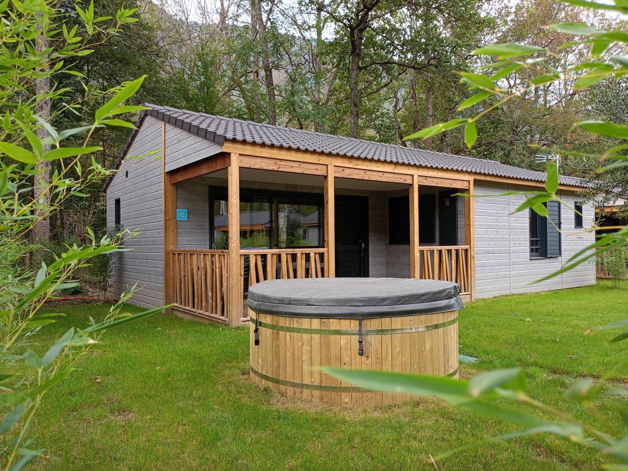 Camping Paradis La Marmotte Ax-les-Thermes Exteriör bild