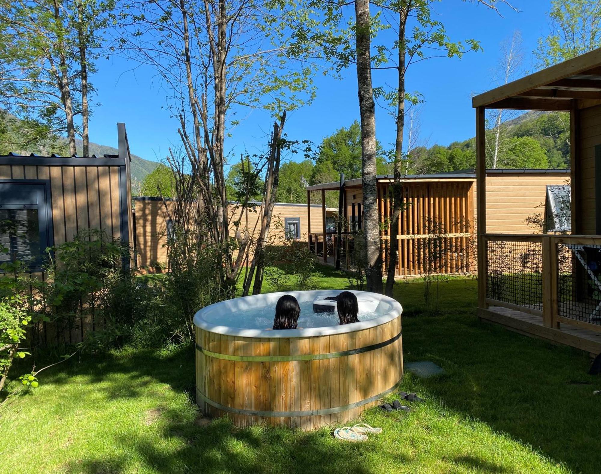 Camping Paradis La Marmotte Ax-les-Thermes Exteriör bild